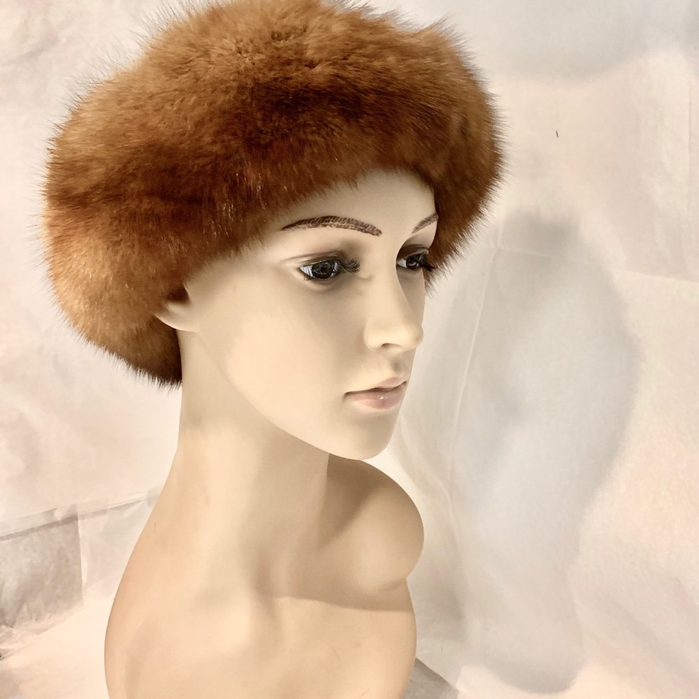 Fur Hat - Picture 5 of 16